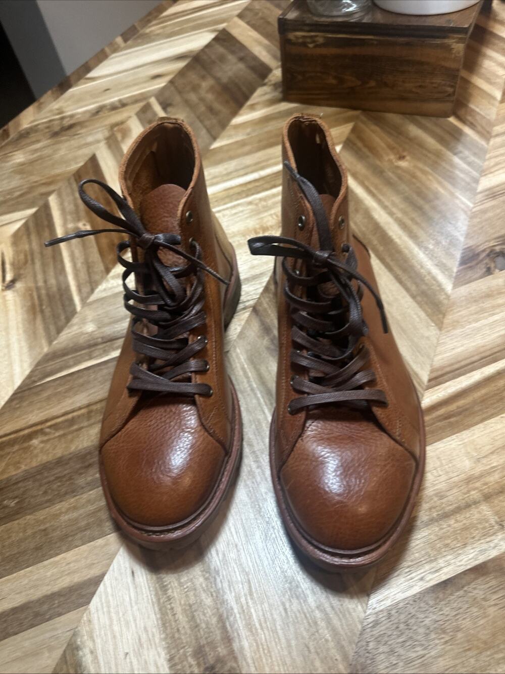 Allen Edmonds Discovery Lace-Up Leather Boots in Brown - US Size 8.5